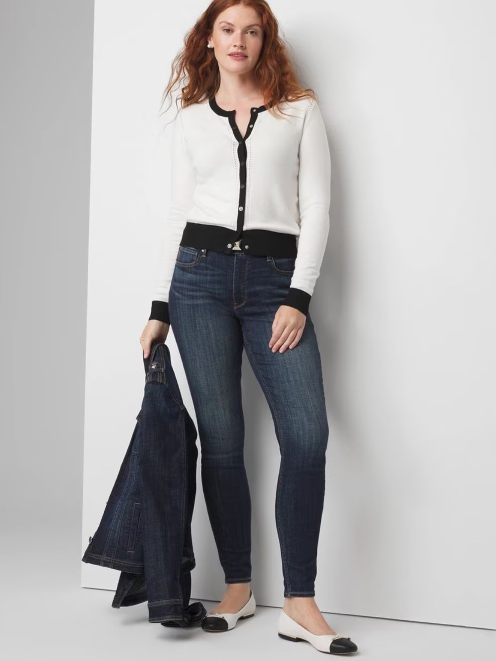 White House Black Market Slim Fit Women's Dark Blue Skinny Jeans